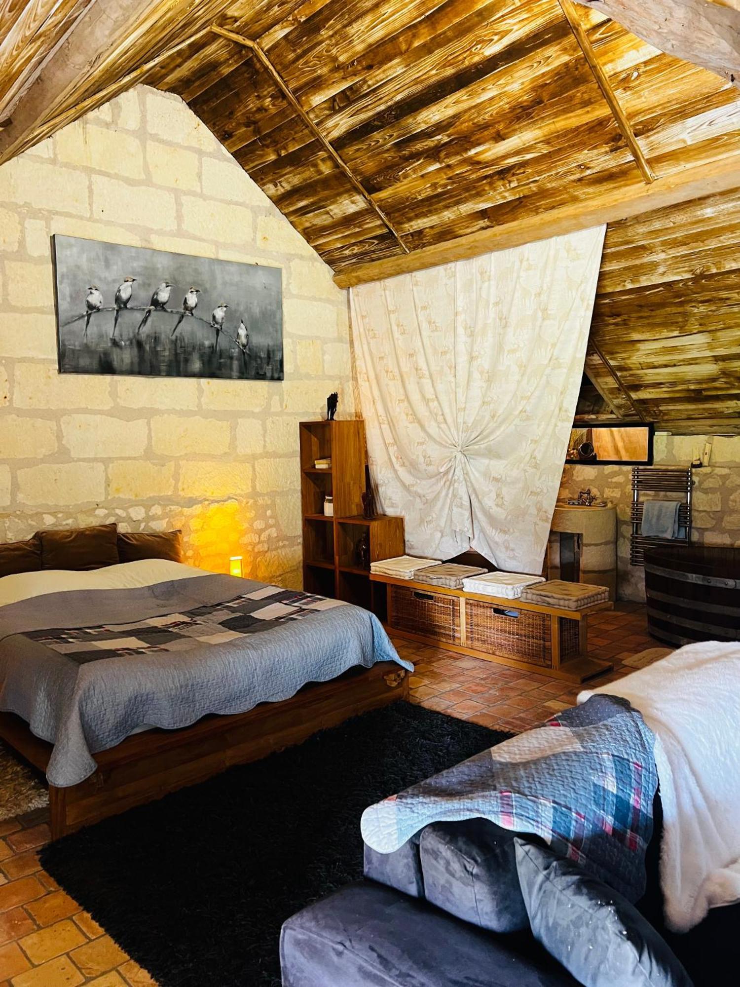 Chateau De La Thibaudiere - Chambre Du Tonneau Allonnes  Екстериор снимка
